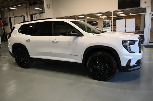 New 2027 GMC Acadia Elevation w/ Black Edition FWD image 4