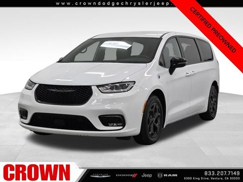 Certified 2024 Chrysler Pacifica Limited FWD image 3