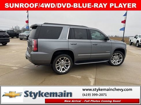 Used 2020 GMC Yukon SLT w/ Premium Edition AWD/4WD image 11