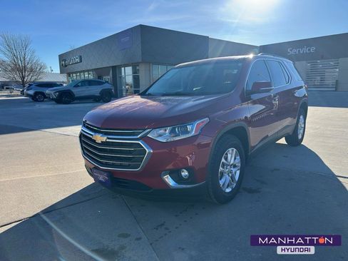 Used 2020 Chevrolet Traverse LT w/ LPO, Floor Liner Package image 1