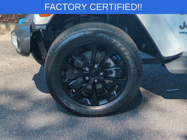 Certified 2022 Jeep Wrangler Unlimited Sahara w/ Cold Weather Group AWD/4WD image 10