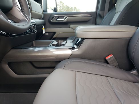 New 2026 Chevrolet Silverado 2500 ZR2 w/ LPO, Dark Essentials Package image 26