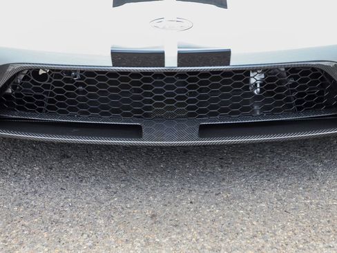 Used 2017 Ford GT RWD image 38