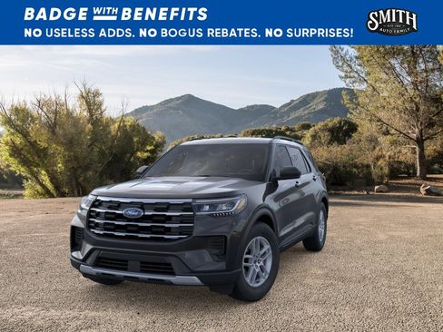 New 2026 Ford Explorer Active RWD image 3