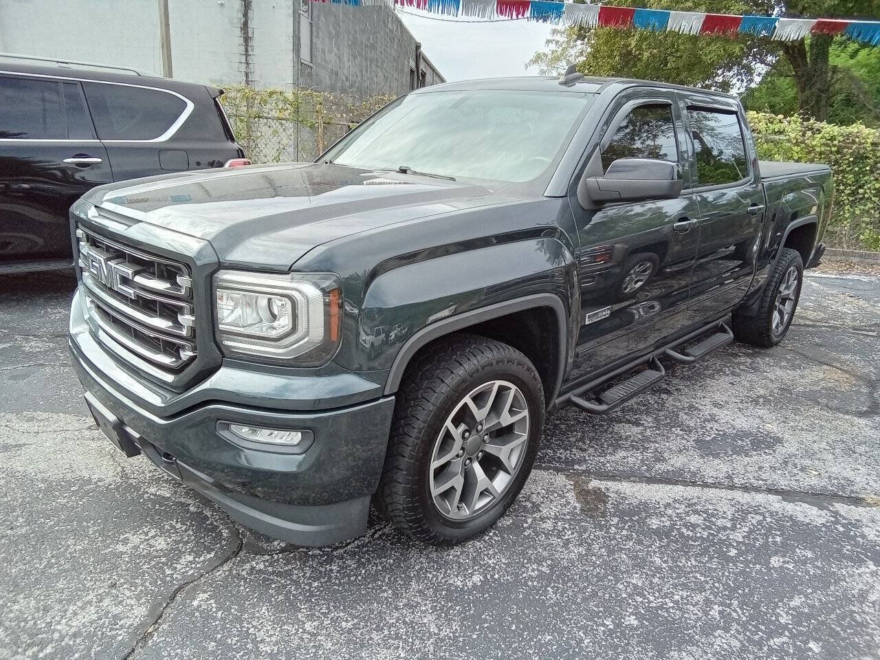 Used 2018 GMC Sierra 1500 SLT w/ All Terrain Package AWD/4WD image 1