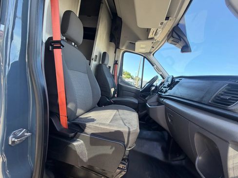 Used 2020 Ford Transit 250 148 High Roof Extended RWD image 18