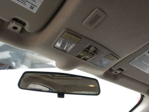 Used 2012 Ford Fiesta SE w/ Moon & Mood Pkg image 30