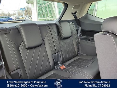 New 2025 Volkswagen Atlas SEL Premium R-Line image 48