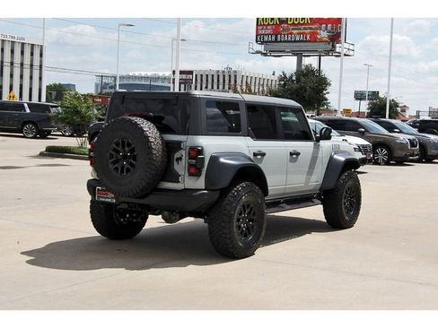 Used 2022 Ford Bronco Raptor AWD/4WD image 5