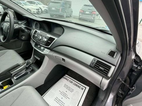 Used 2014 Honda Accord LX image 10