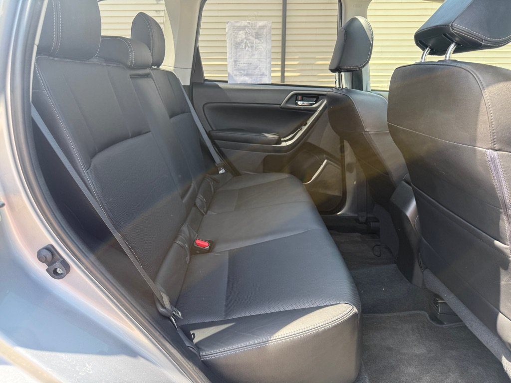 Used 2014 Subaru Forester 2.5i Limited AWD/4WD image 12