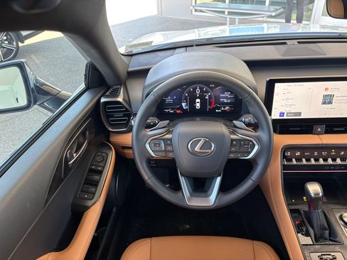 Used 2026 Lexus IS 350 F Sport RWD image 10