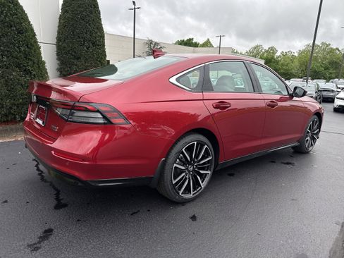 New 2026 Honda Accord Touring image 11