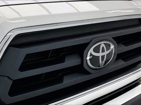 Used 2023 Toyota Tacoma SR5 image 29