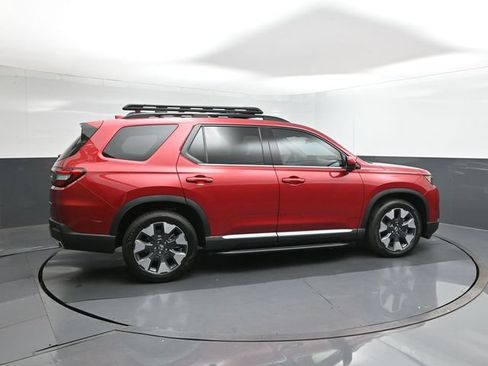 New 2026 Honda Pilot Touring image 11