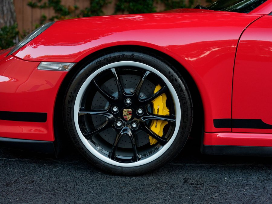 Used 2008 Porsche 911 GT2 RWD image 10