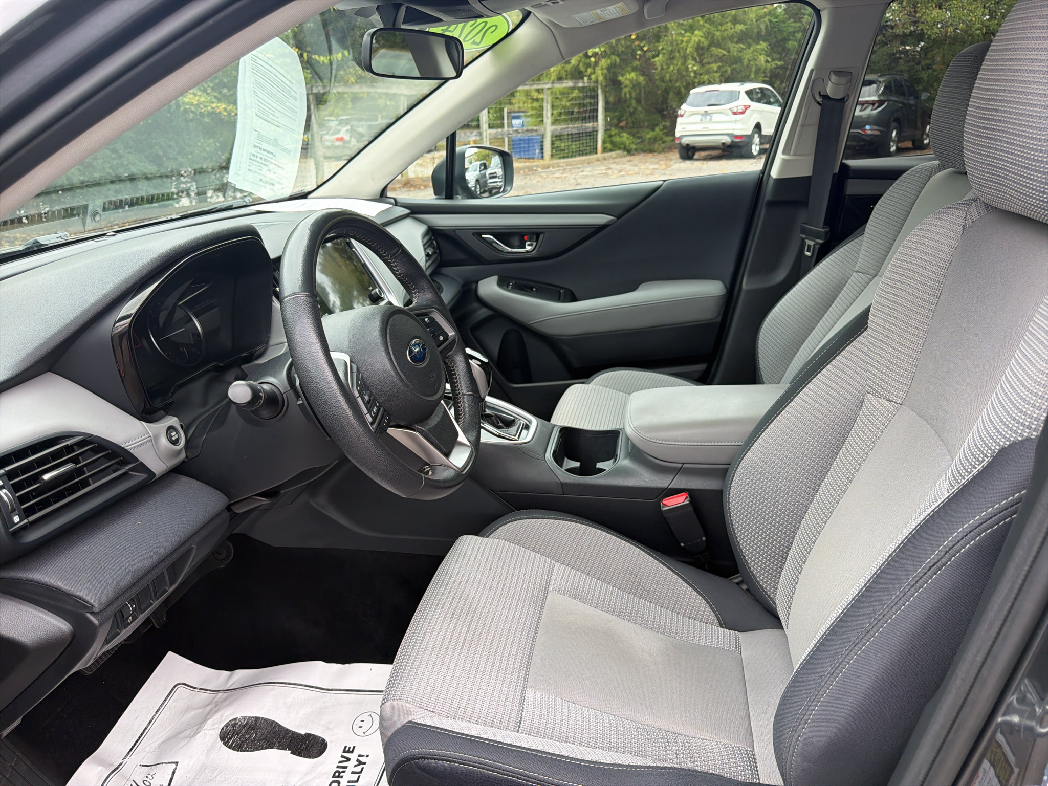 Used 2024 Subaru Outback Premium AWD/4WD image 10