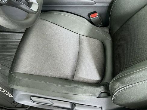 Certified 2020 Honda Accord LX image 19