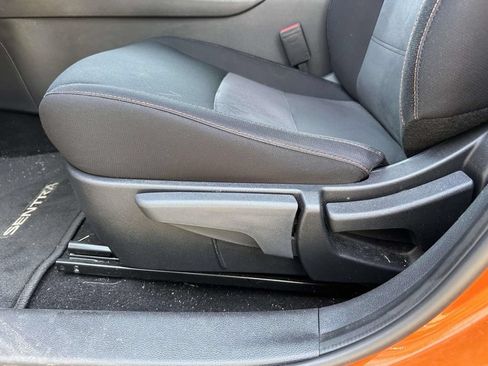 Used 2024 Nissan Sentra SR FWD image 10