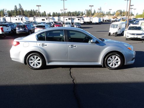 Used 2012 Subaru Legacy 2.5i Premium w/ All-Weather Pkg image 6