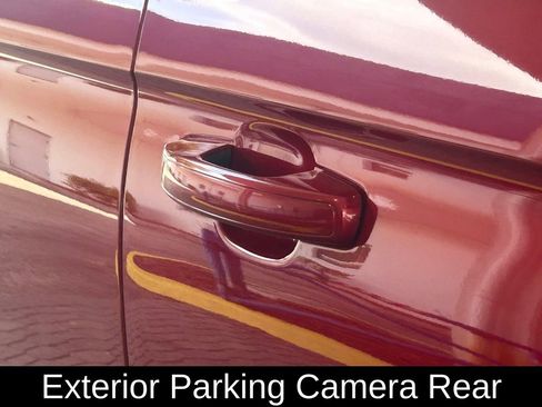 Used 2022 Ford Expedition XLT image 19