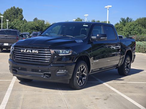 New 2026 RAM 1500 Laramie AWD/4WD image 2