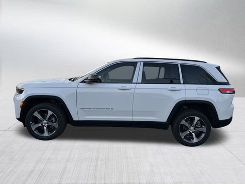 New 2026 Jeep Grand Cherokee Limited image 8