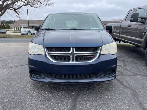 Used 2012 Dodge Grand Caravan American Value Package image 2