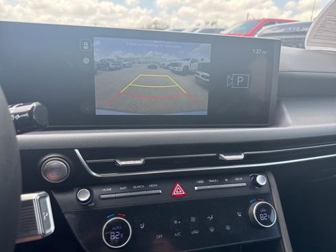 Used 2025 Hyundai Sonata SEL image 3