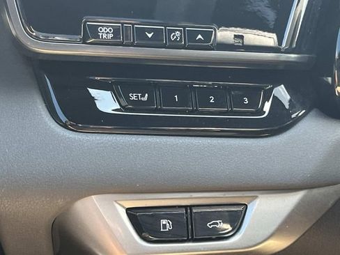 Used 2023 Lexus RX 350 AWD w/ Cold Area Package image 32