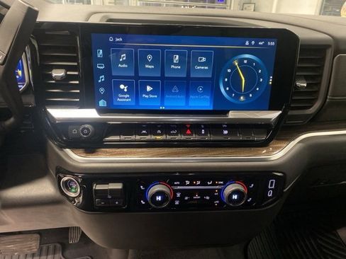 Used 2022 Chevrolet Silverado 1500 LT w/ Max Trailering Package image 25