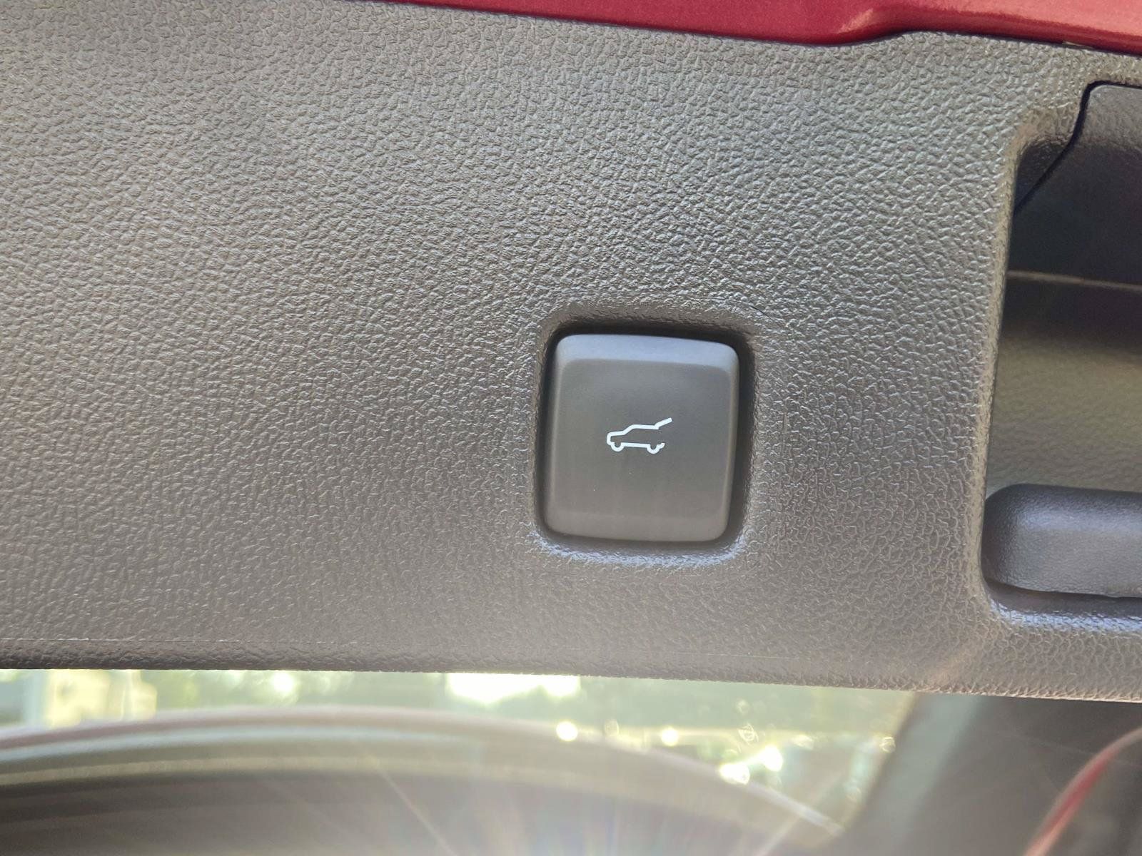 Used 2025 Ford Escape Active w/ Tech Pack #1 FWD image 11
