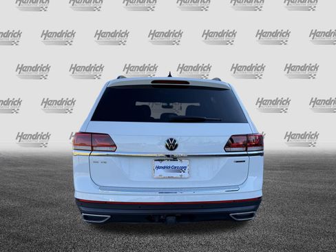Used 2023 Volkswagen Atlas SE w/ Panoramic Sunroof Package image 8