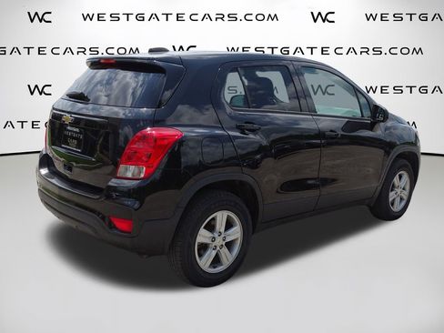 Used 2020 Chevrolet Trax LS w/ Tint and Cruise Package image 9