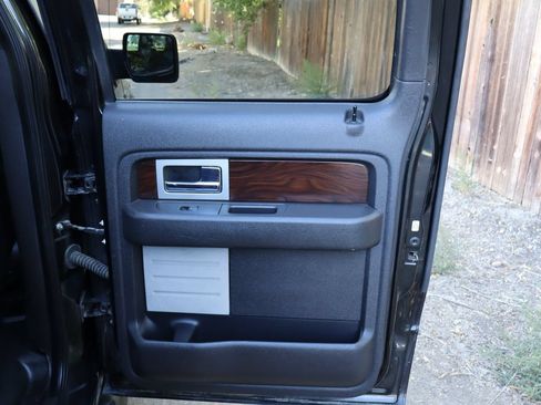 Used 2012 Ford F150 Lariat w/ Lariat Chrome Pkg AWD/4WD image 25