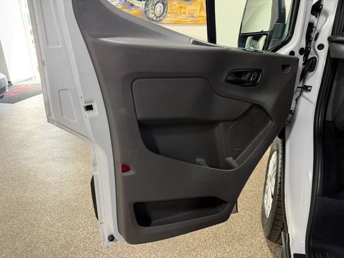 Used 2024 Ford Transit 350 XLT RWD image 16