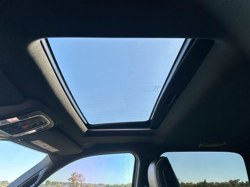 Used 2024 RAM 2500 Limited image 27