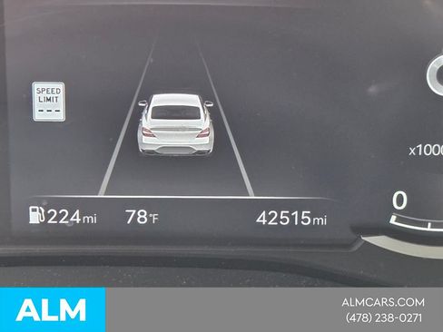 Used 2025 Genesis G70 2.5T RWD image 27