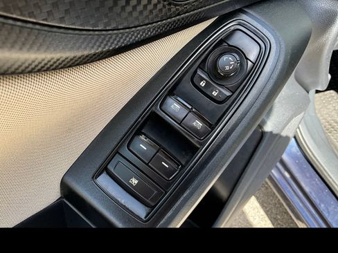 Used 2019 Subaru Impreza 2.0i Premium w/ Popular Package #2 AWD/4WD image 23