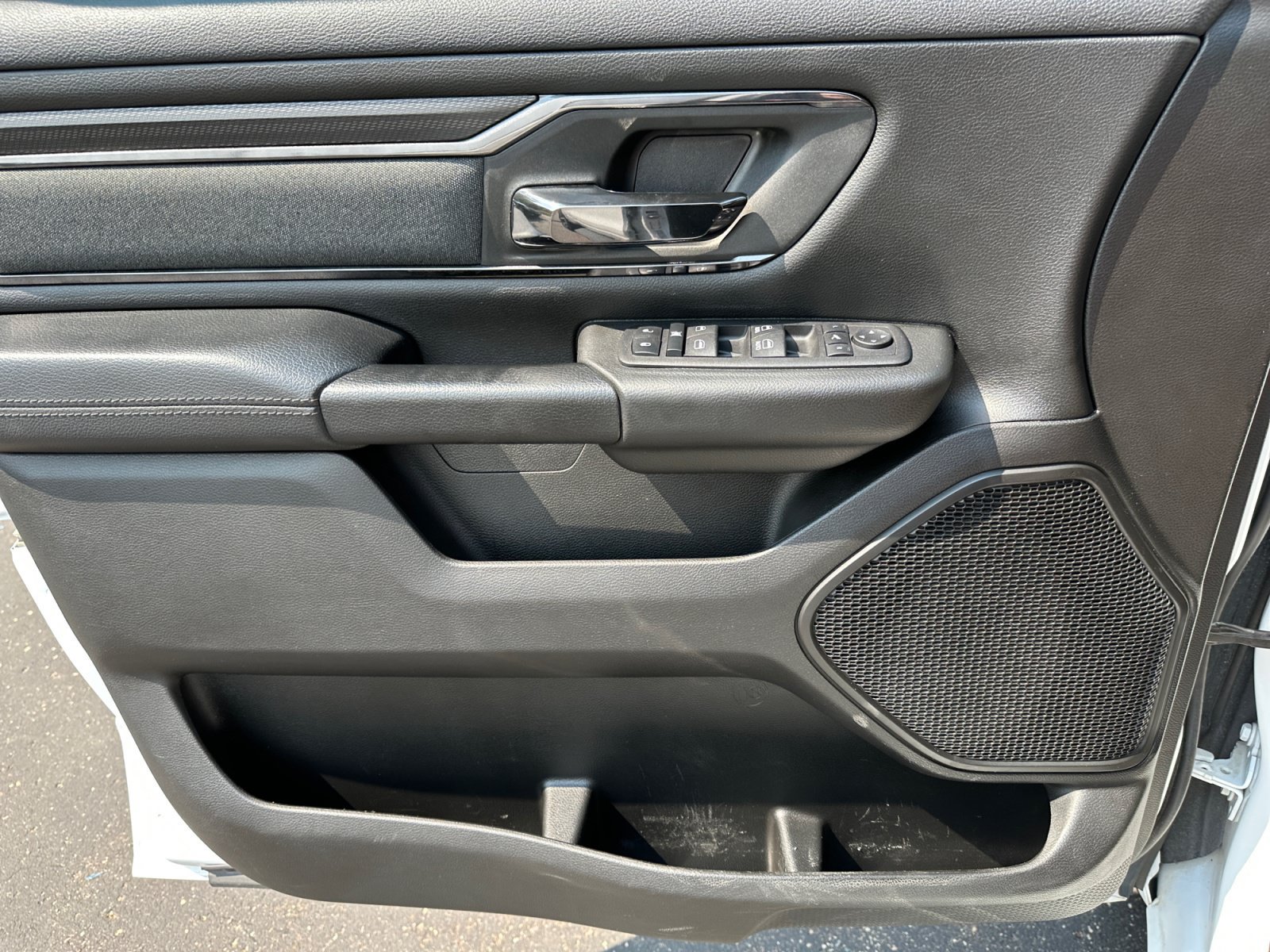 Used 2023 RAM 1500 Big Horn AWD/4WD image 18