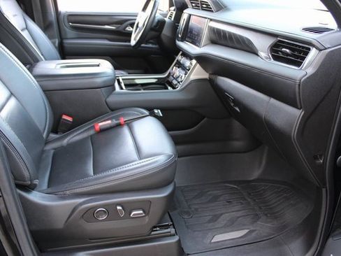 Used 2021 GMC Yukon Denali image 18