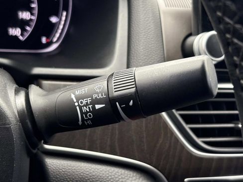 Used 2021 Honda Accord EX-L image 31