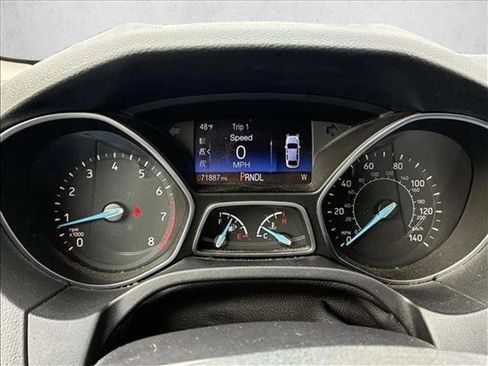 Used 2018 Ford Focus SE image 12