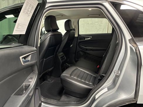 Used 2024 Ford Edge SEL AWD/4WD image 39