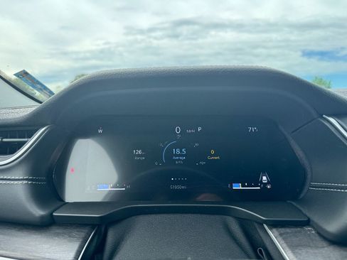 Used 2022 Jeep Grand Cherokee L Limited image 20