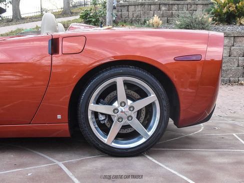 Used 2006 Chevrolet Corvette Convertible w/ Preferred Equipment Group image 5