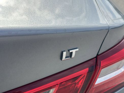 Used 2023 Chevrolet Malibu LT image 8