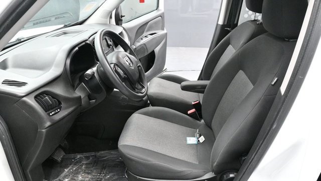 Used 2022 RAM ProMaster City Tradesman FWD image 16
