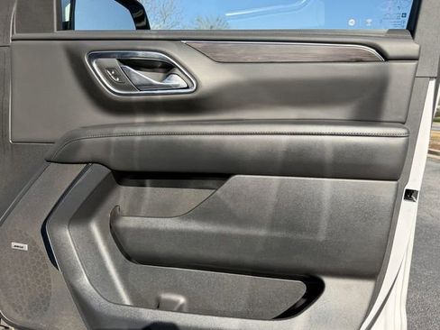 Used 2024 Chevrolet Tahoe LT image 38