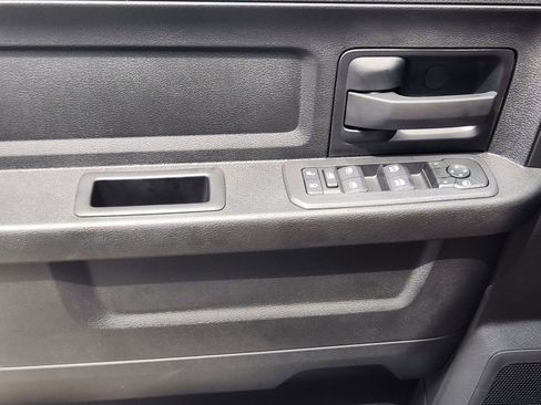 New 2026 RAM 2500 Tradesman w/ Chrome Appearance Group AWD/4WD image 21